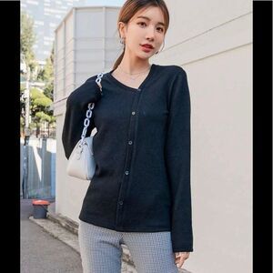 Button down black long sleeve cardigan